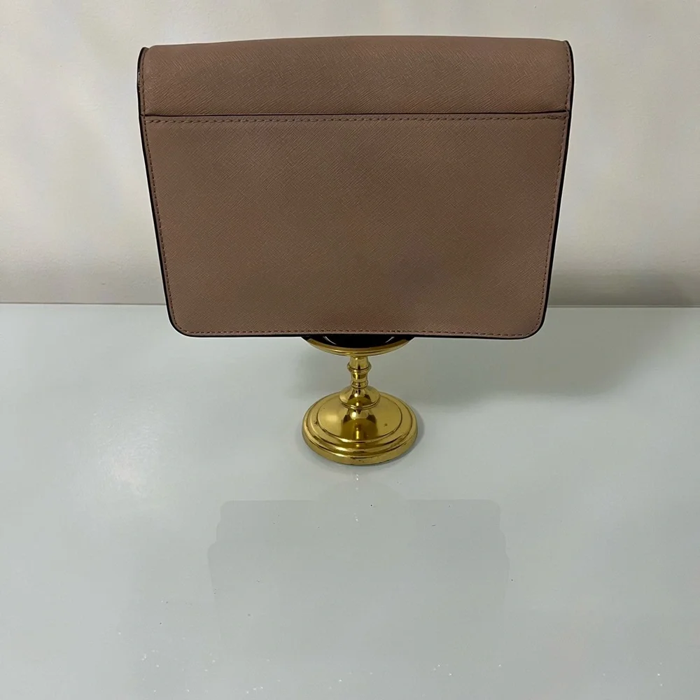 Michael Kors Jet Set Crossbody Bag with Gold Chain Strap and Smooth Leather